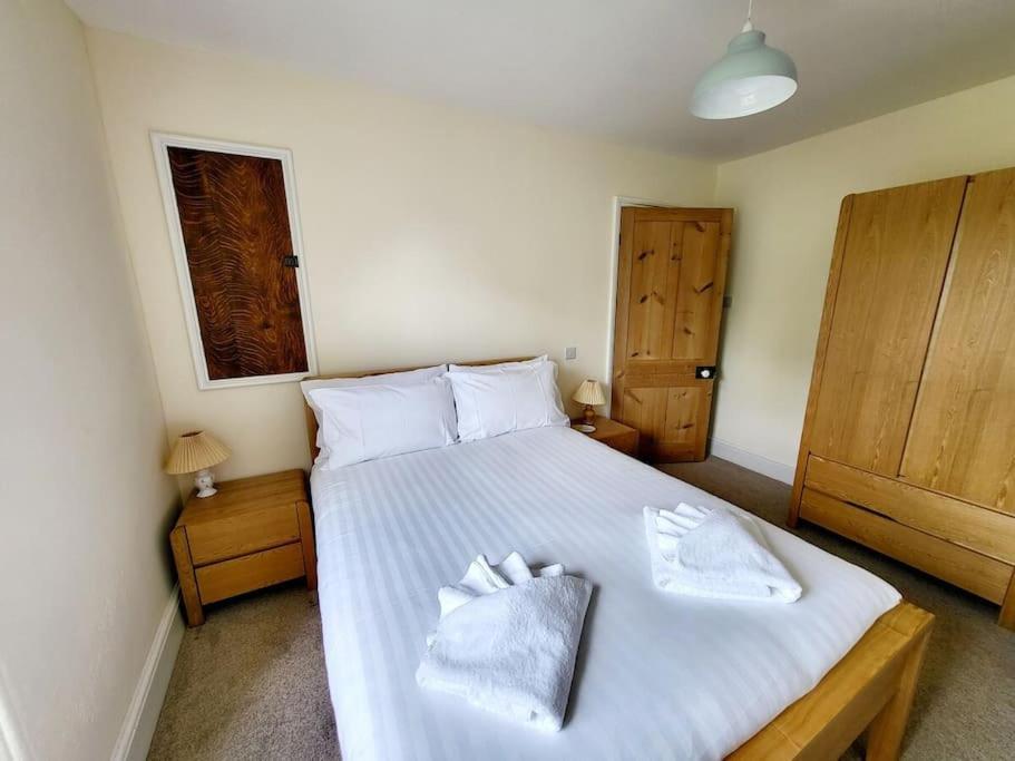 8 Duke Street - Launceston Cornwall Zewnętrze zdjęcie
